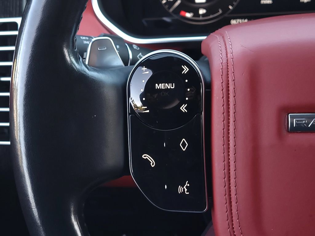 Used 2020 Land Rover Range Rover Autobiography image 26