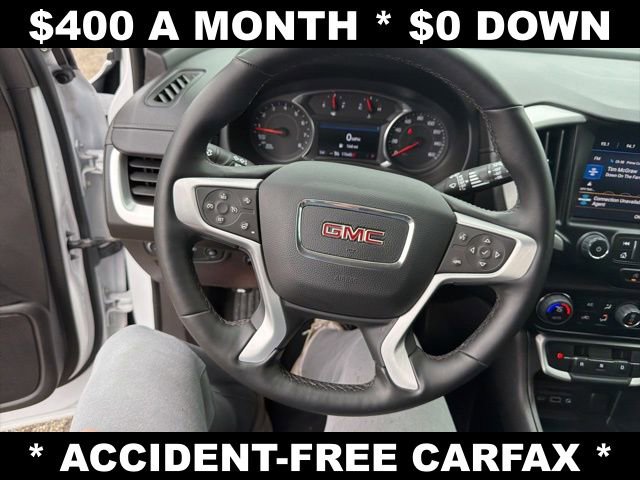 Used 2024 GMC Terrain SLT image 19