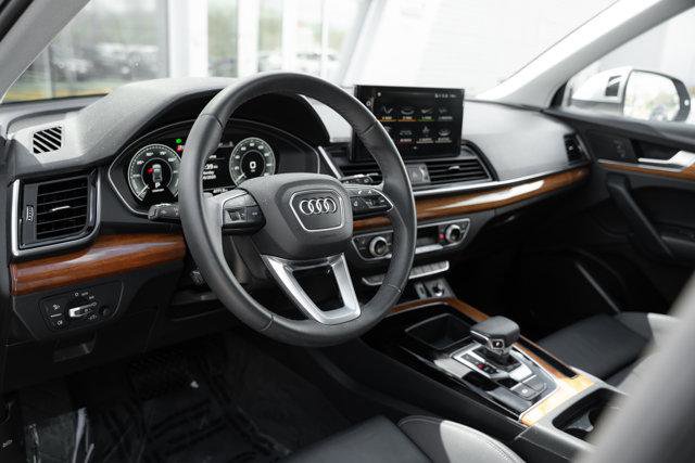 Certified 2023 Audi Q5 e Premium w/ Convenience Package image 10