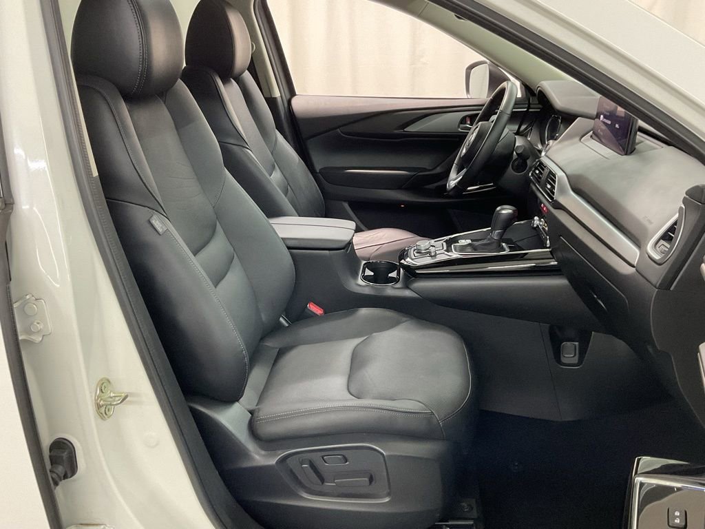Used 2023 MAZDA CX-9 Touring image 28