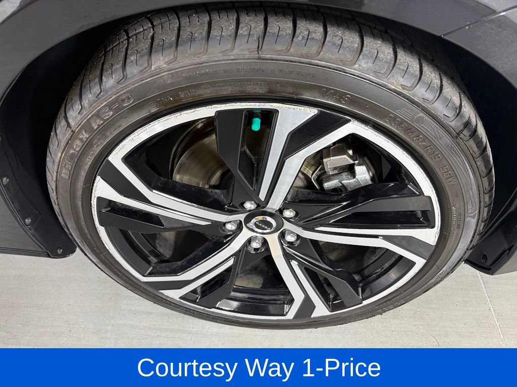 Used 2024 Volvo S60 B5 Plus FWD image 12