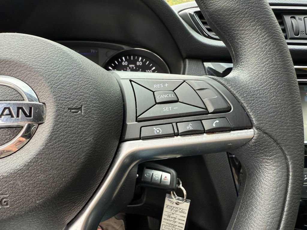 Used 2020 Nissan Rogue S AWD/4WD image 21