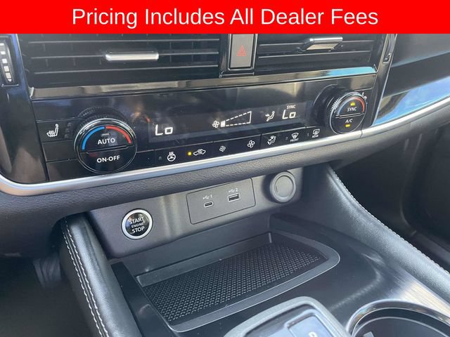 Used 2023 Nissan Rogue SL AWD/4WD image 35