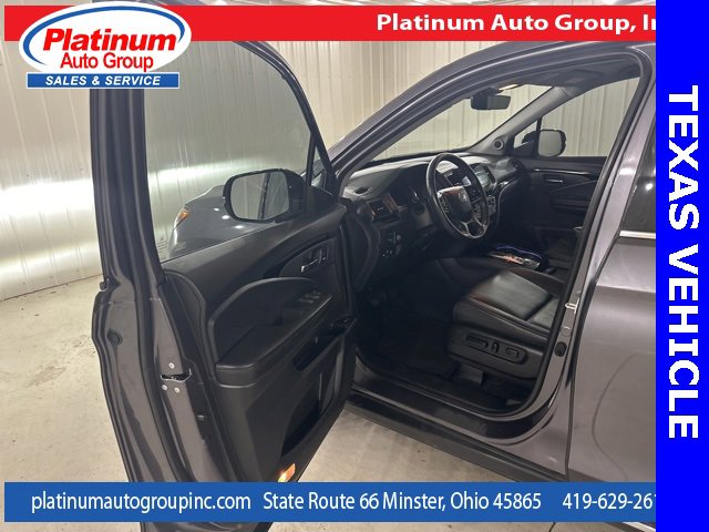 Used 2022 Honda Pilot Touring image 10