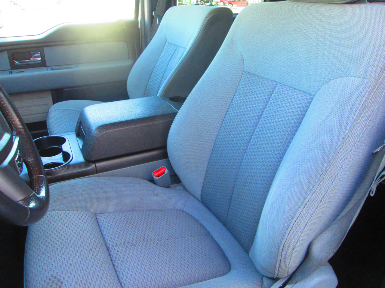 Used 2013 Ford F150 XLT w/ XLT Chrome Pkg image 12