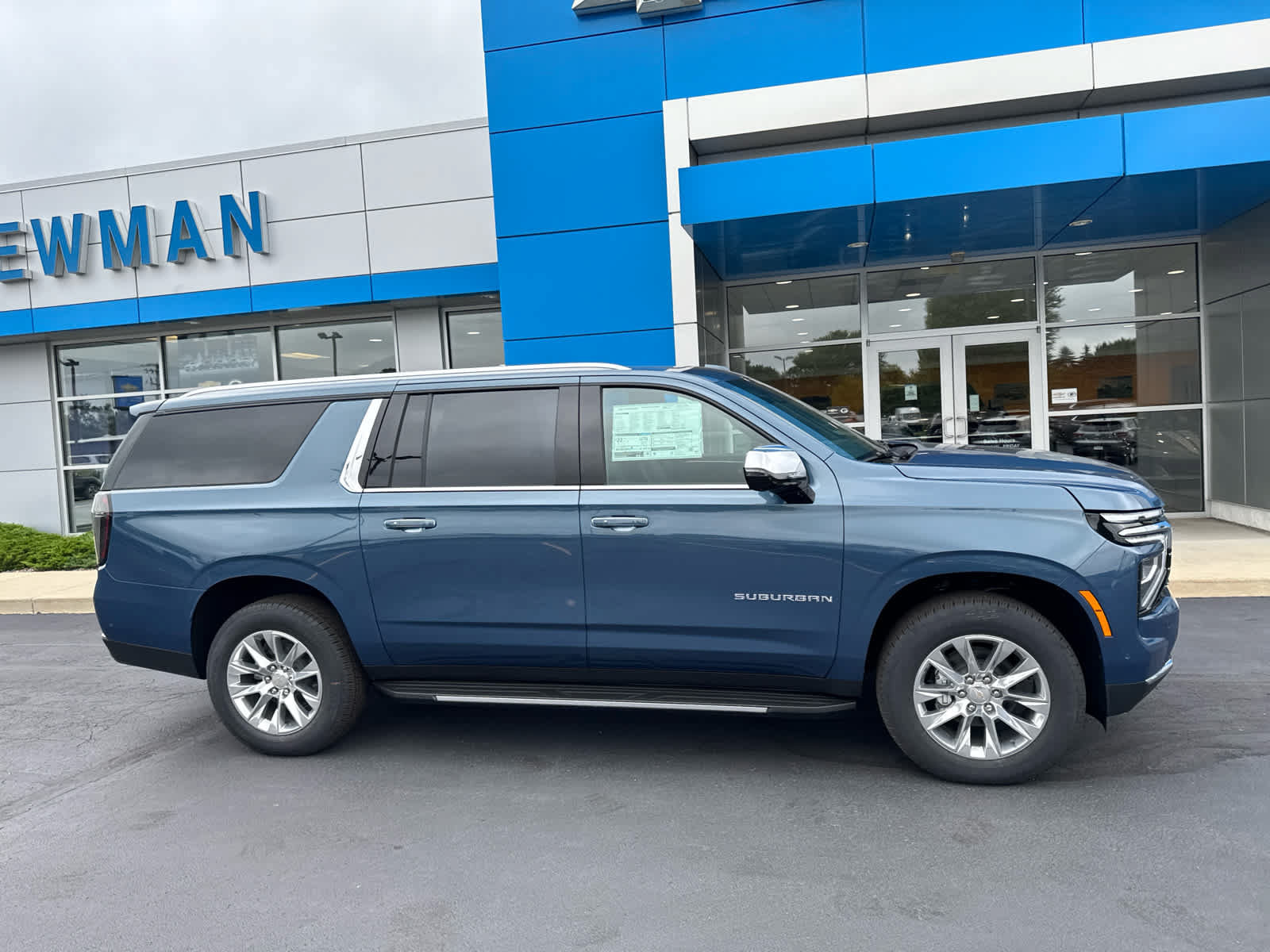 New 2026 Chevrolet Suburban Premier w/ Sun And Tow Package AWD/4WD image 2
