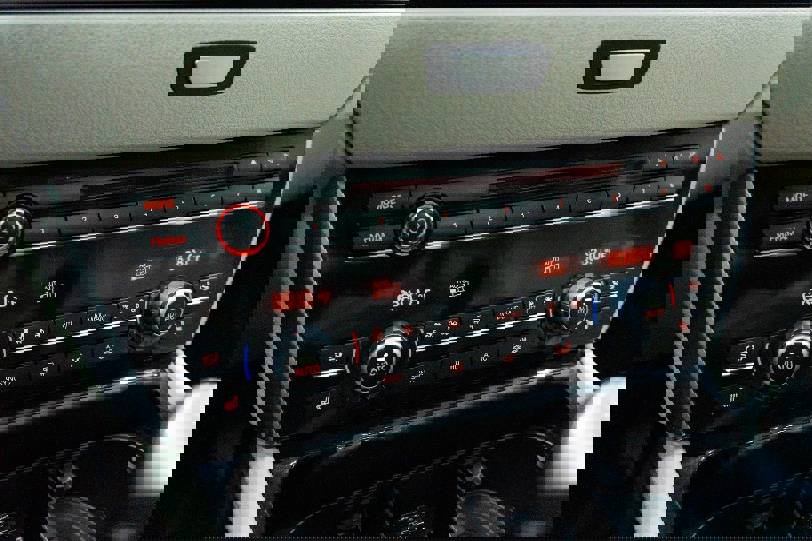 Used 2015 BMW 535i Gran Turismo xDrive image 33