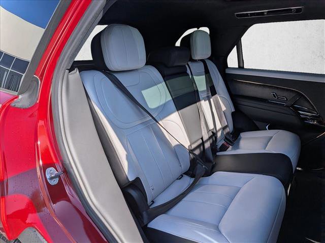 Used 2023 Land Rover Range Rover Sport SE Dynamic image 20