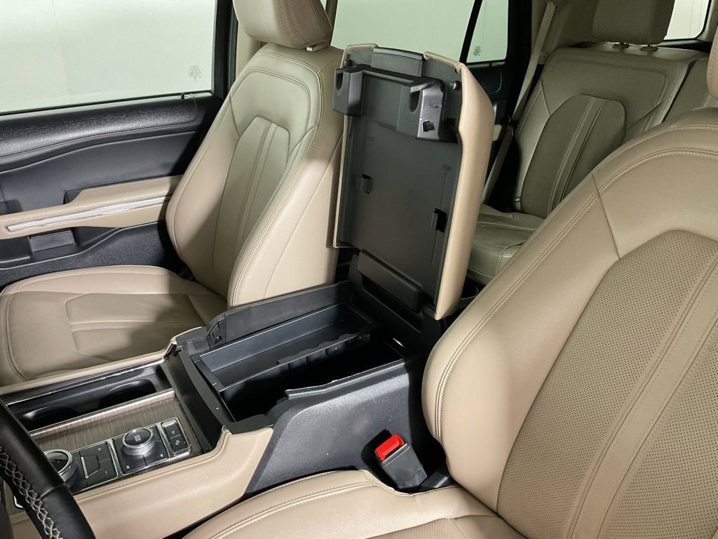 Used 2024 Ford Expedition Limited image 31
