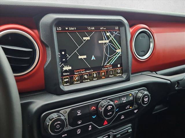 Used 2023 Jeep Gladiator Rubicon w/ LED Lighting Group AWD/4WD image 13