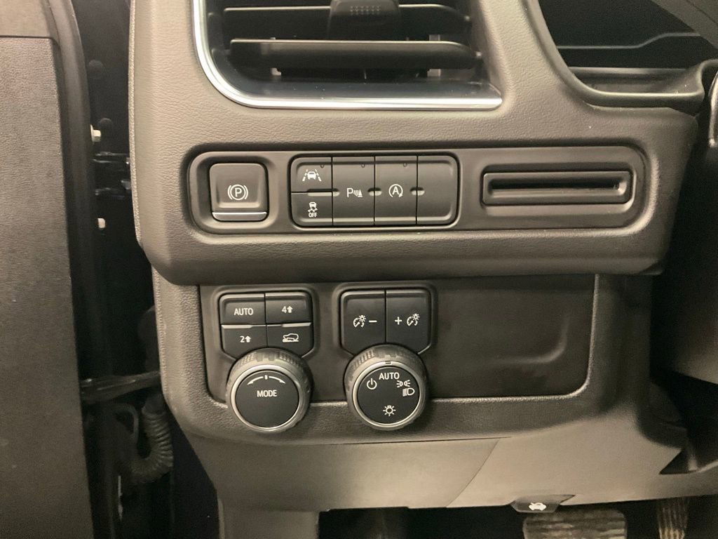 Used 2024 Chevrolet Tahoe LT image 18