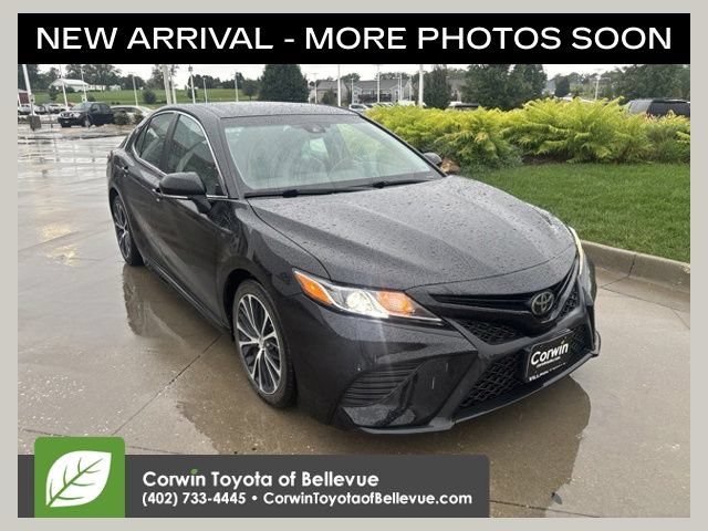 Used 2018 Toyota Camry SE w/ Audio Package