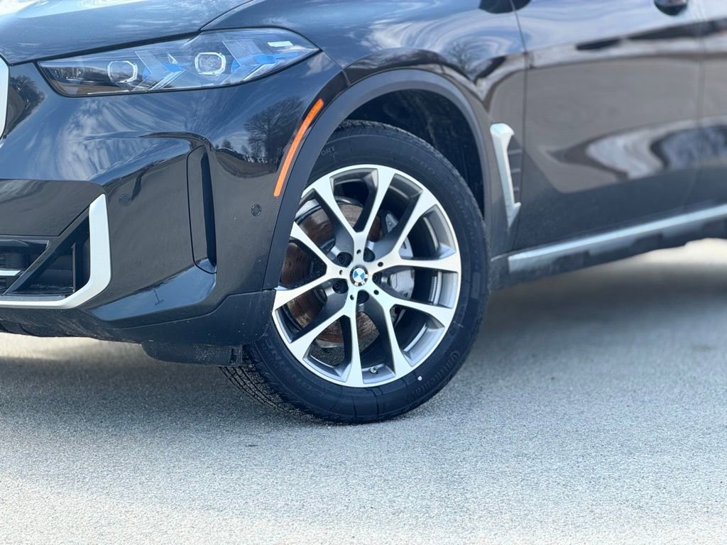 New 2026 BMW X5 xDrive40i image 2