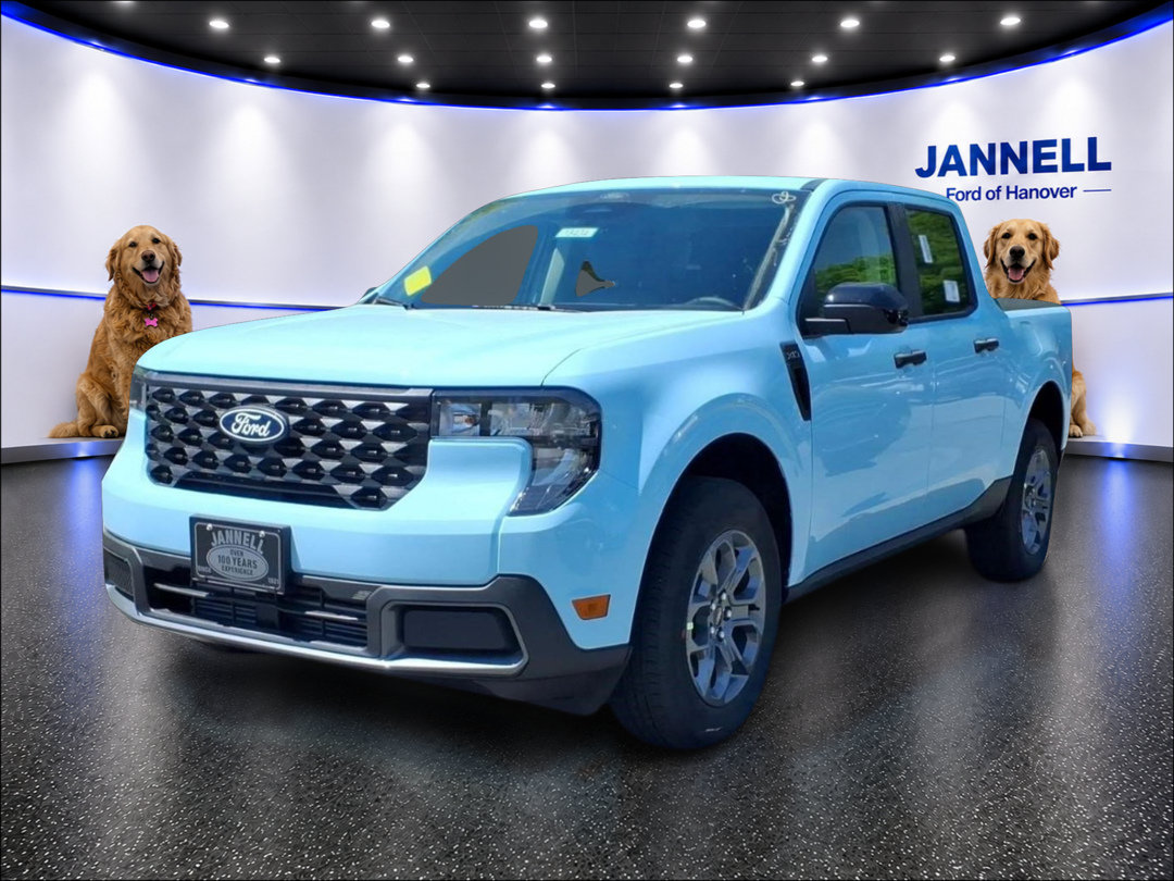 New 2026 Ford Maverick XLT w/ XLT Luxury Package