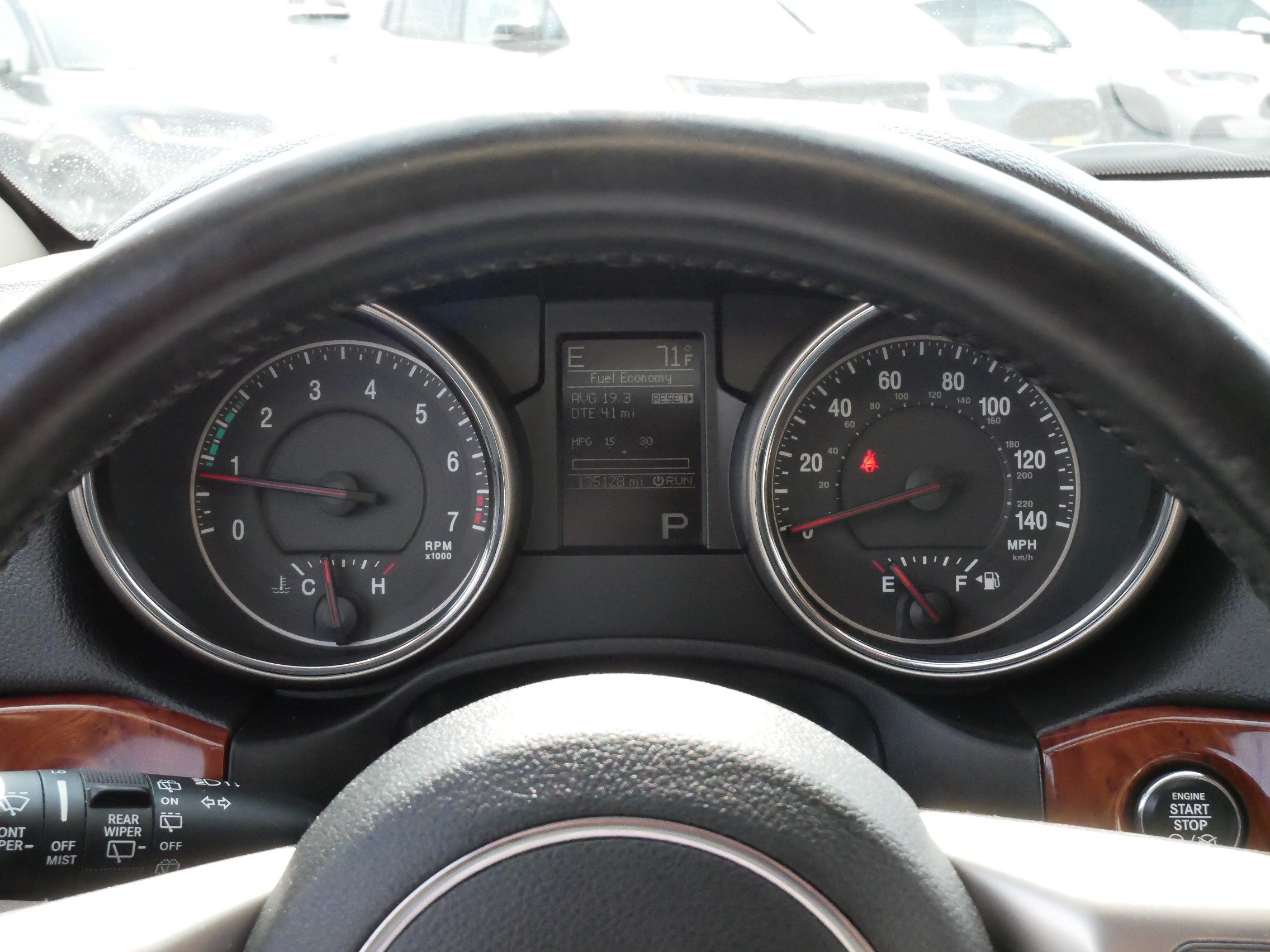 Used 2011 Jeep Grand Cherokee Limited w/ Trailer Tow Group AWD/4WD image 21