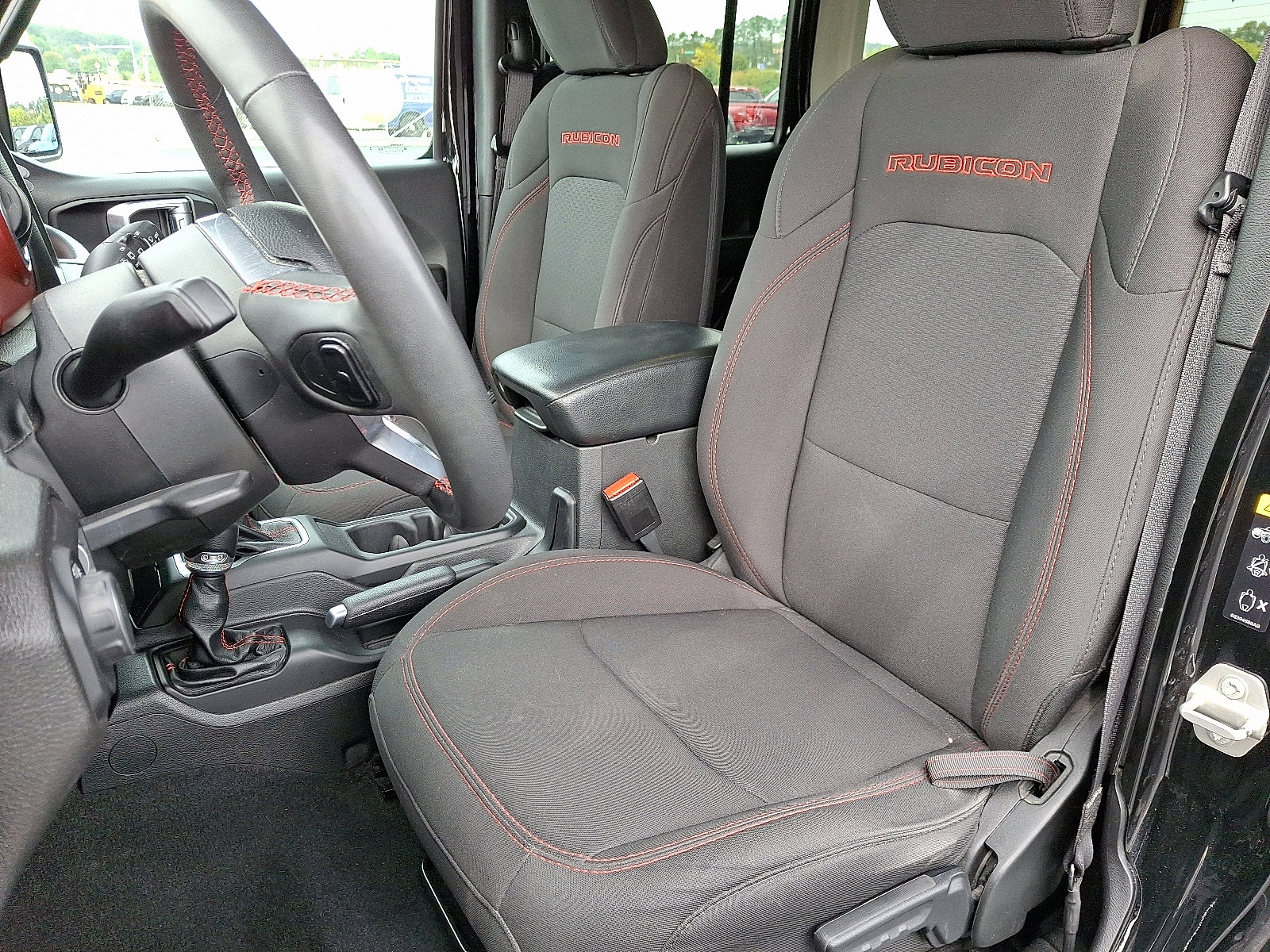 Used 2023 Jeep Wrangler Unlimited Rubicon image 14