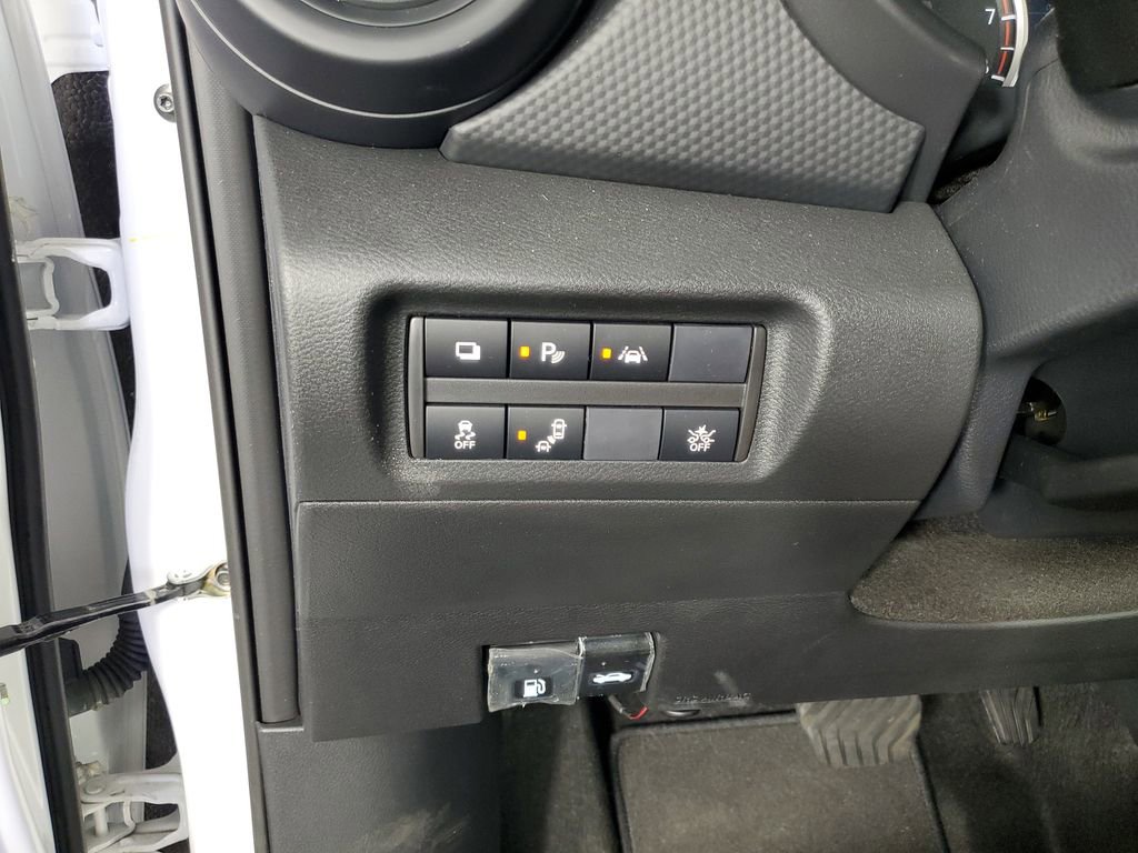 Used 2025 Nissan Kicks Play S FWD image 27