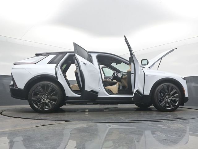 New 2026 Cadillac Lyriq Signature Sport image 61