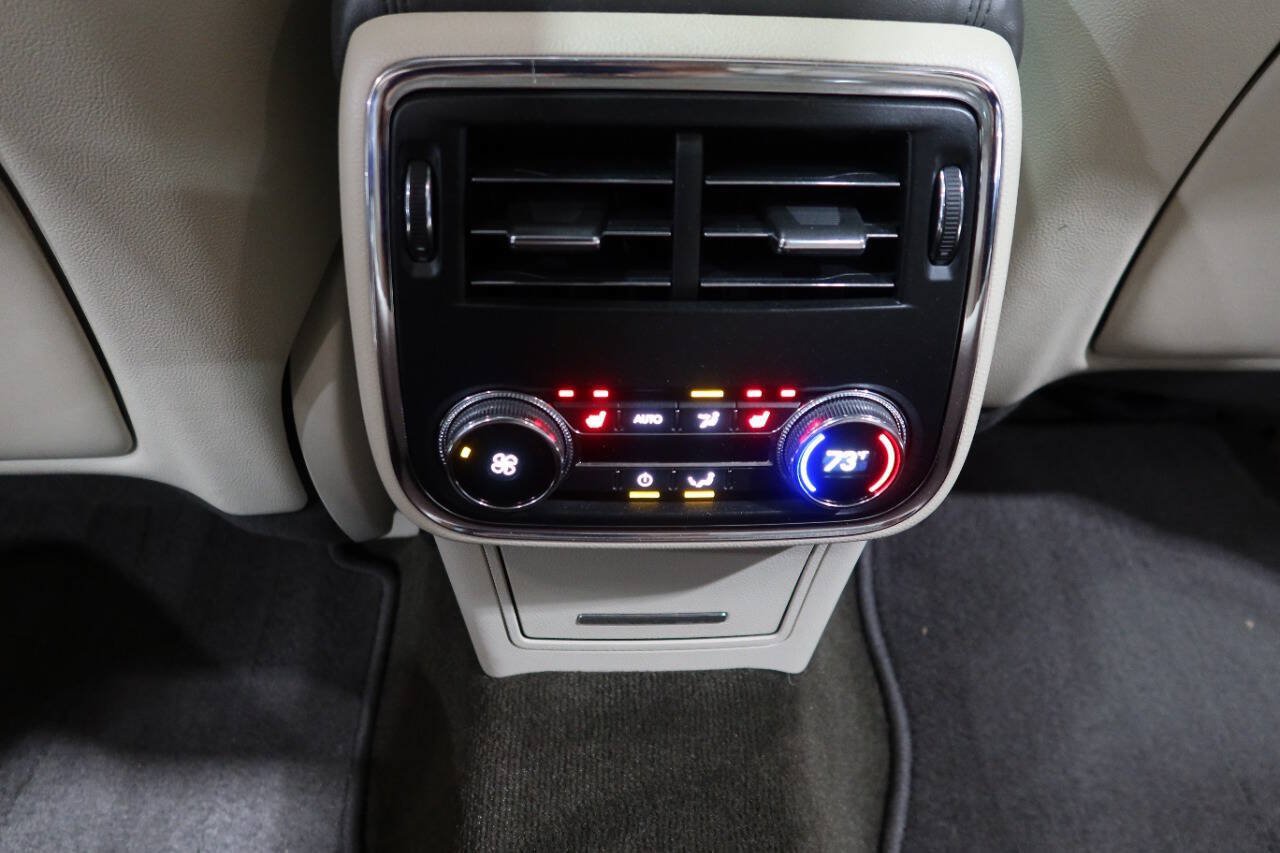 Used 2020 Lincoln Continental Reserve FWD image 31