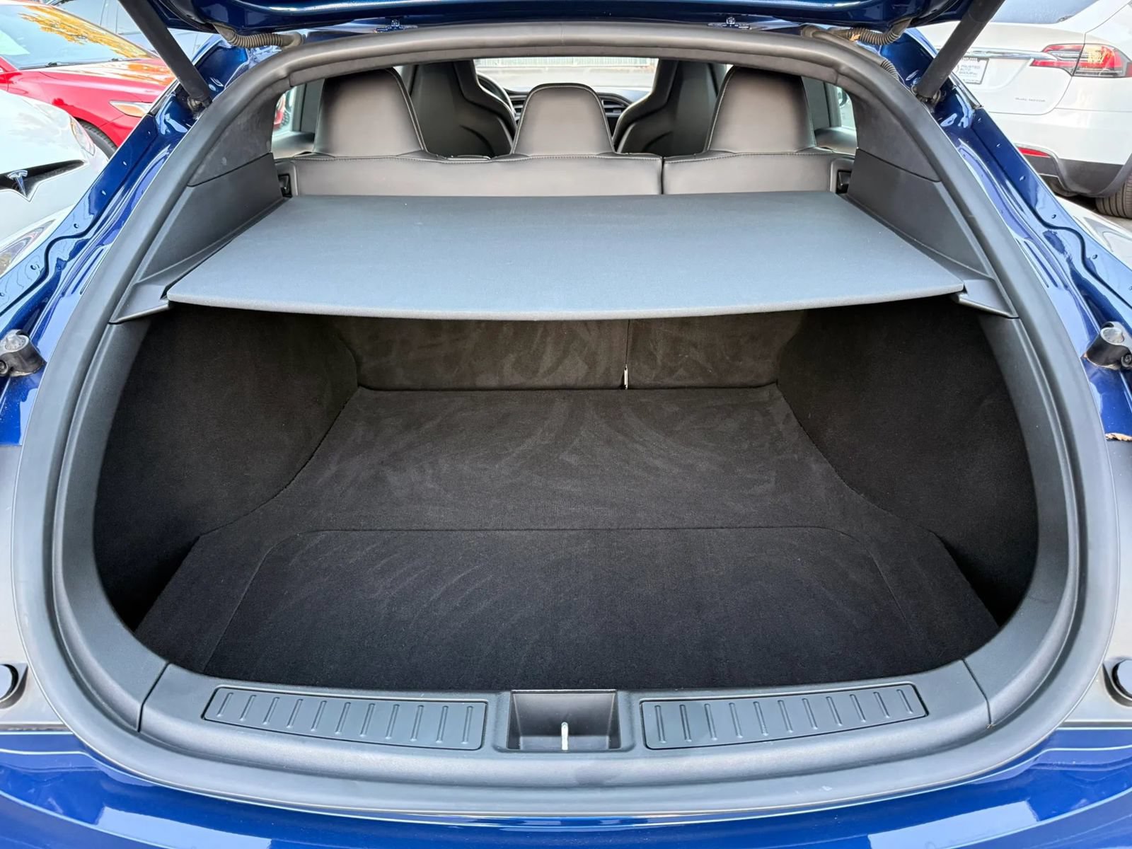 Used 2016 Tesla Model S 70 RWD image 20
