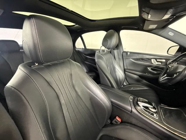 Used 2020 Mercedes-Benz E 350 Sedan image 30