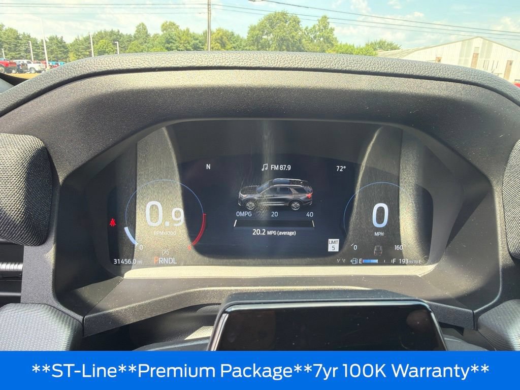 Used 2025 Ford Explorer ST-Line w/ Premium Package AWD/4WD image 6