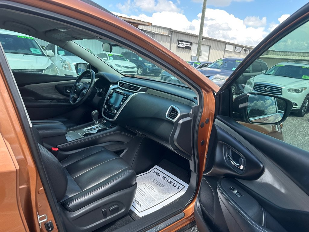 Used 2016 Nissan Murano SV FWD image 12