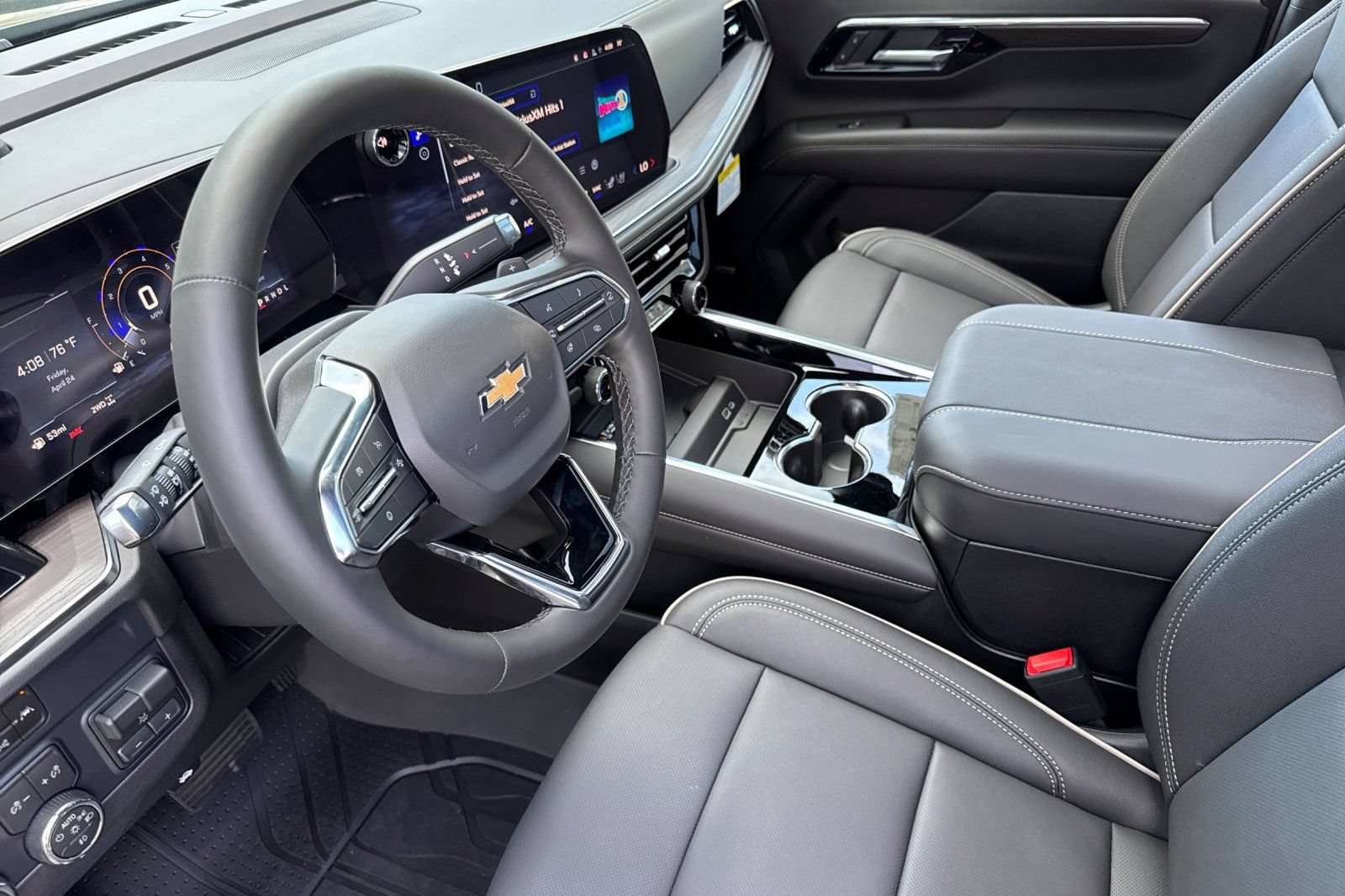 New 2026 Chevrolet Tahoe Premier w/ Sun And Tow Package AWD/4WD image 9