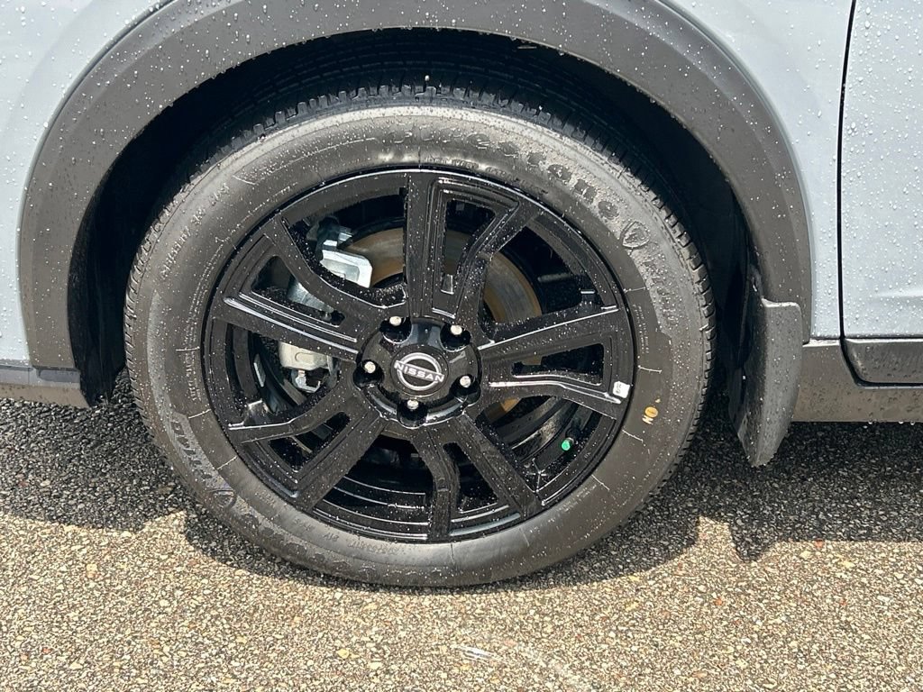 Certified 2024 Nissan Kicks SR w/ SR Premium Package FWD image 49