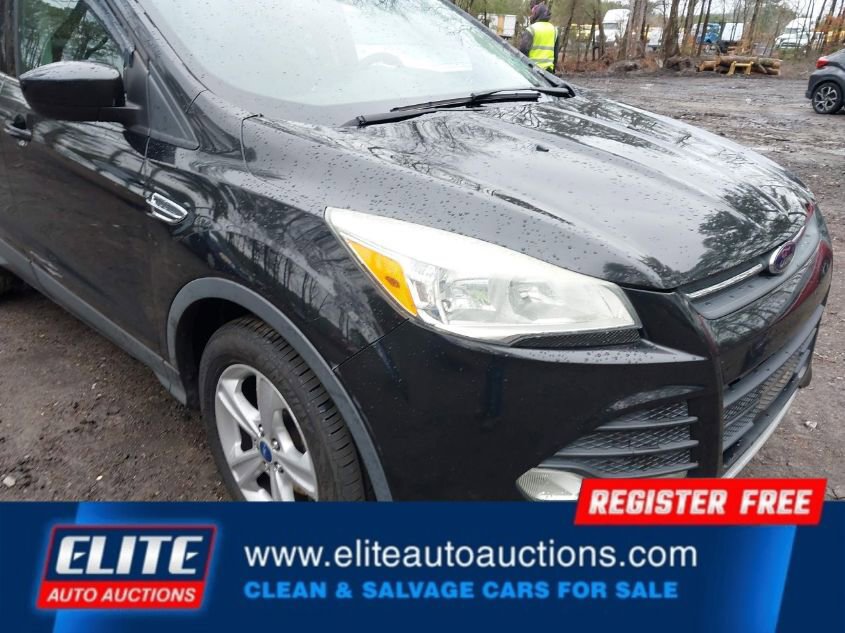 Used 2013 Ford Escape SE image 11