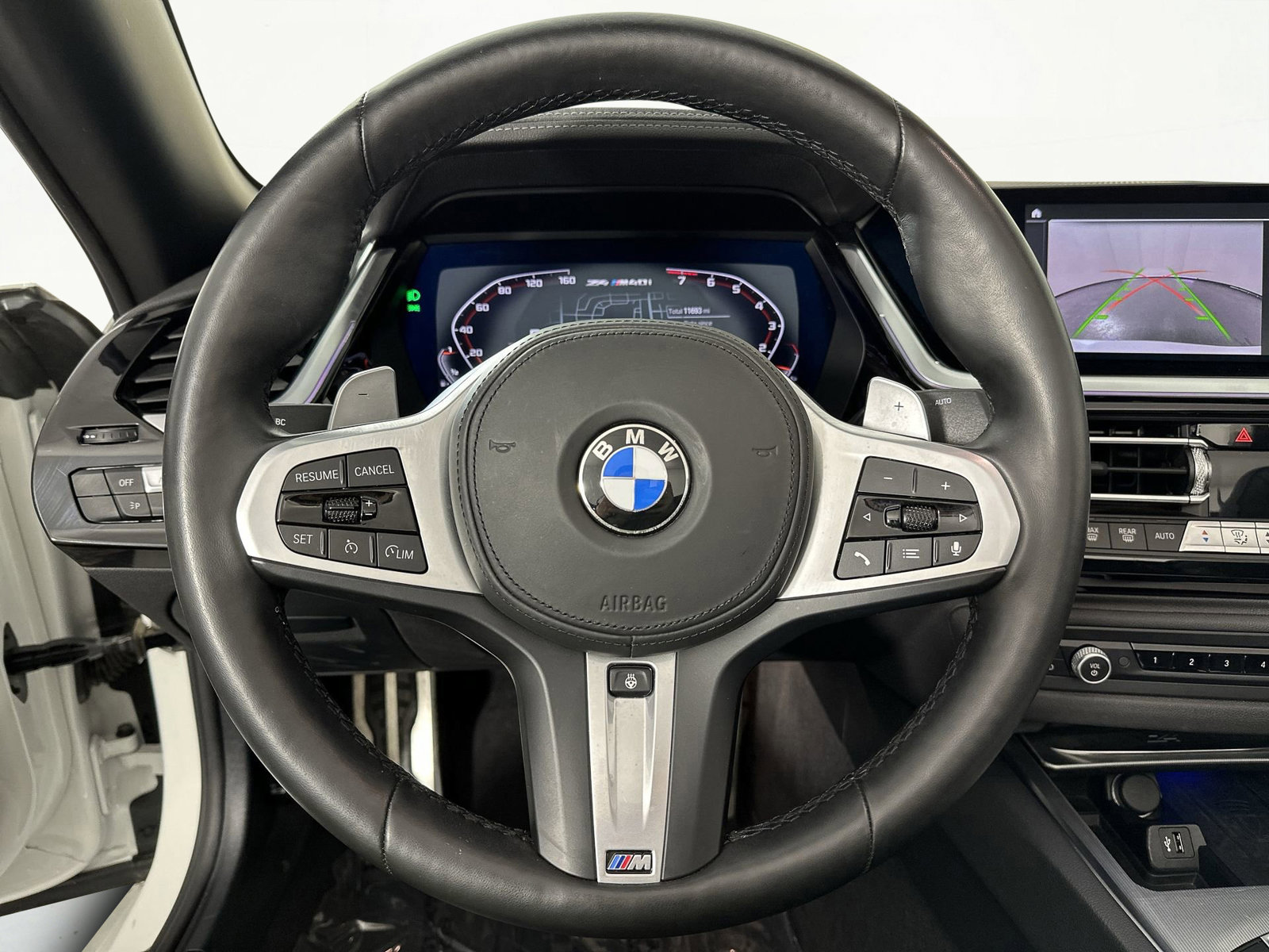 Used 2025 BMW Z4 M40i w/ Premium Package image 14