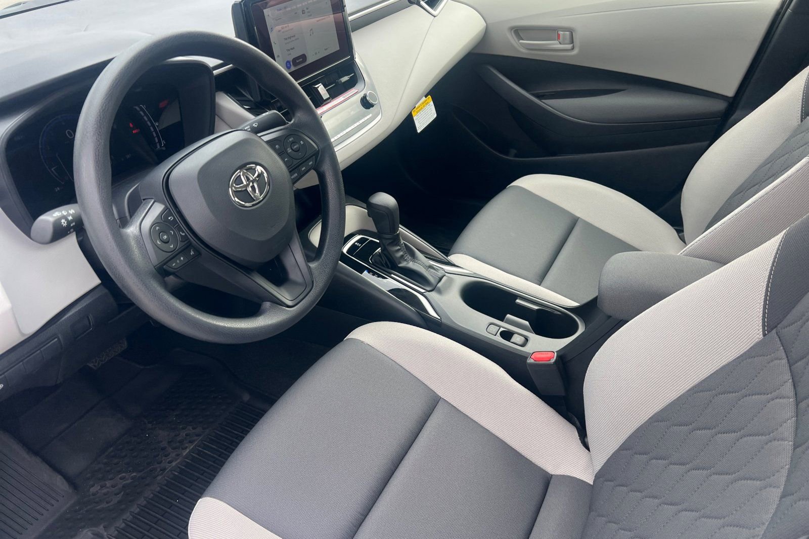 New 2026 Toyota Corolla LE image 7