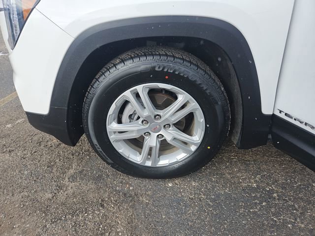 Used 2023 GMC Terrain SLE w/ Driver Convenience Package image 27