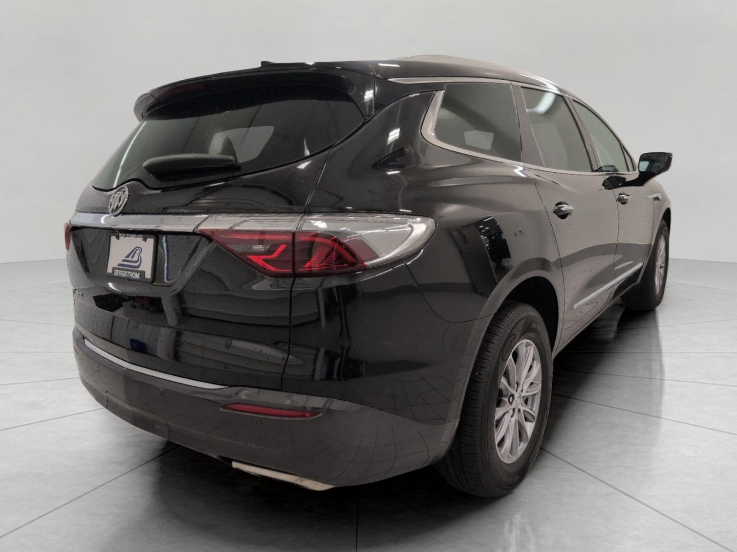 Used 2023 Buick Enclave Essence w/ Trailering Package, 5000 lbs. AWD/4WD image 20