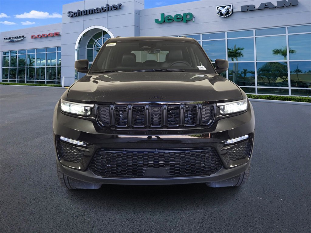 New 2025 Jeep Grand Cherokee L Altitude image 2