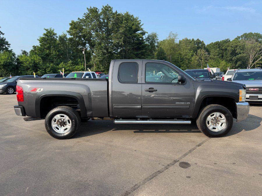 Used 2010 Chevrolet Silverado 2500 LT AWD/4WD image 6