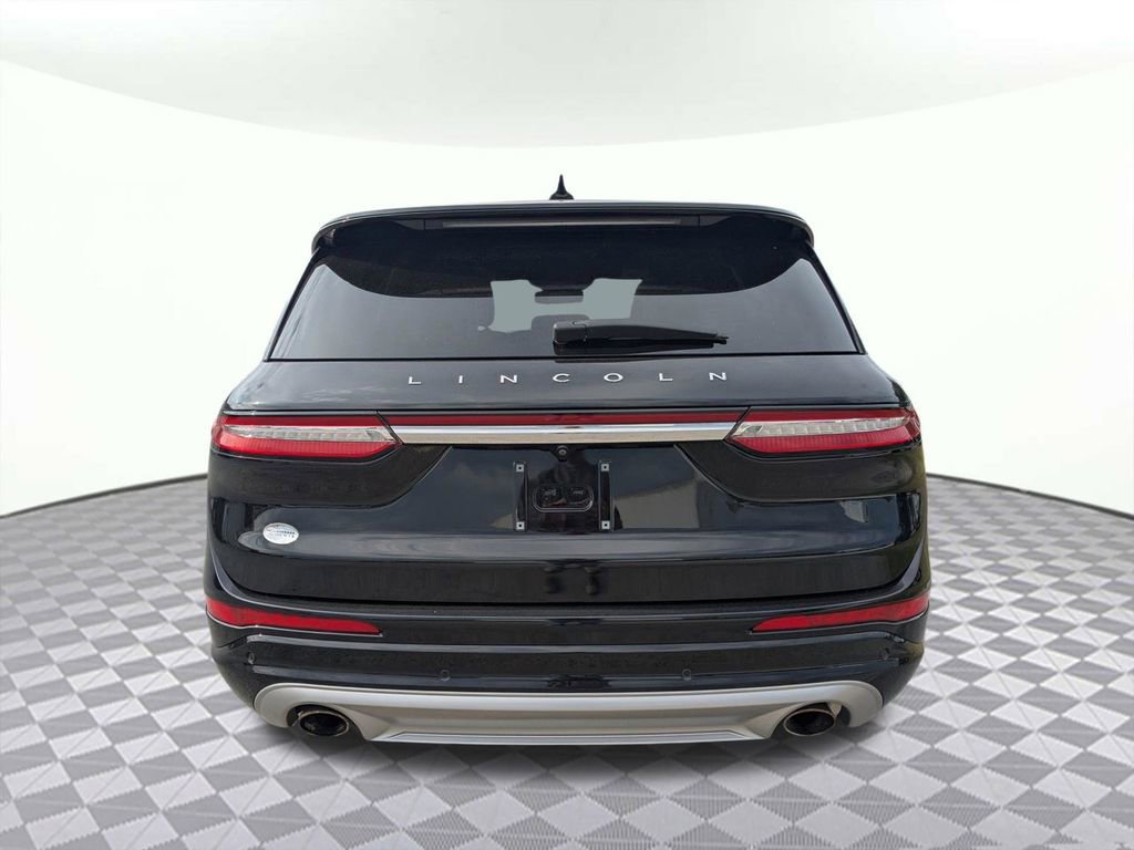 Used 2021 Lincoln Corsair Reserve w/ Sport Package AWD/4WD image 4