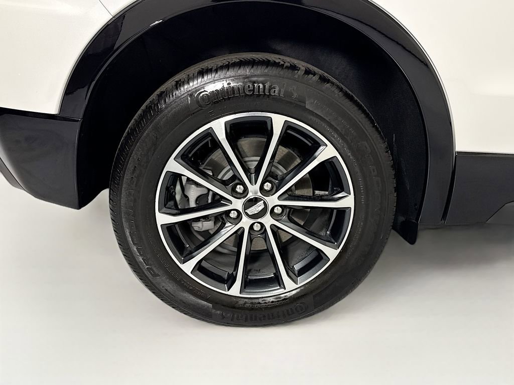 Used 2024 Cadillac XT4 Sport AWD/4WD image 33