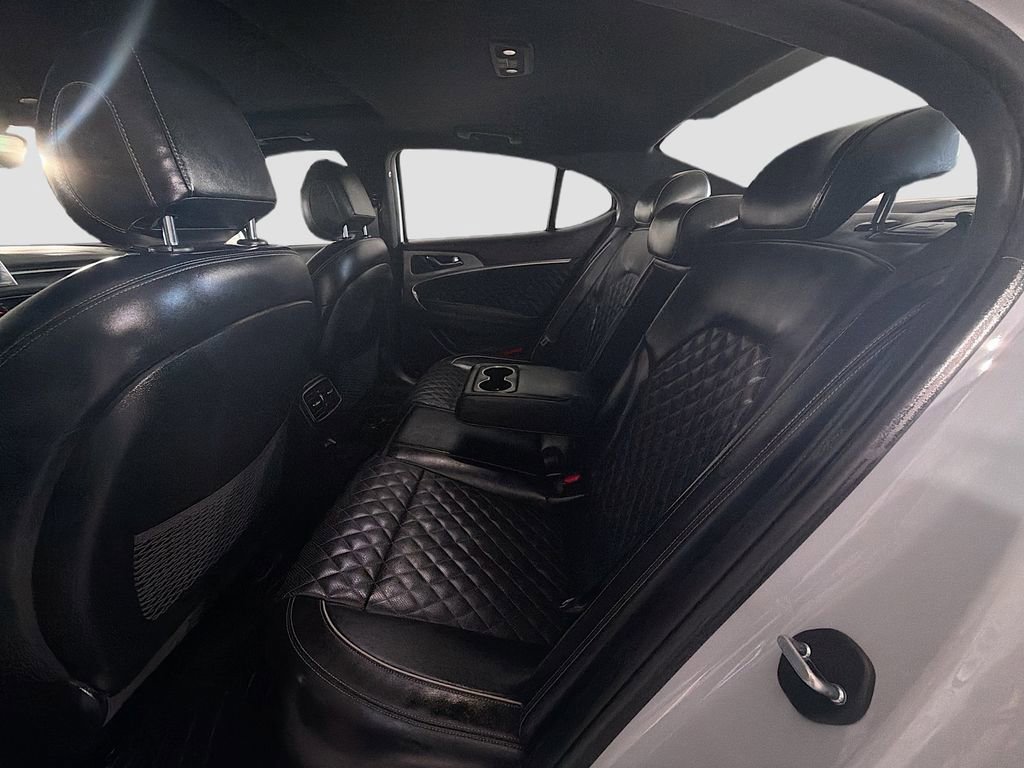 Used 2021 Genesis G70 3.3T w/ Sport Package image 28