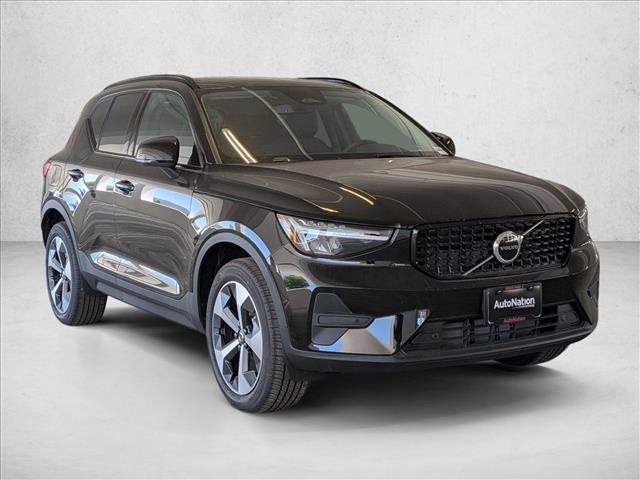 New 2026 Volvo XC40 B5 Core w/ Climate Package AWD/4WD image 6