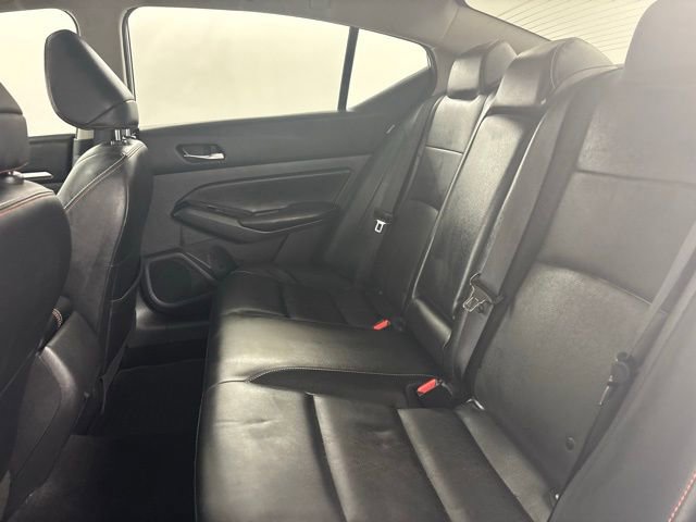 Used 2024 Nissan Altima 2.5 SR w/ SR Premium Package image 12