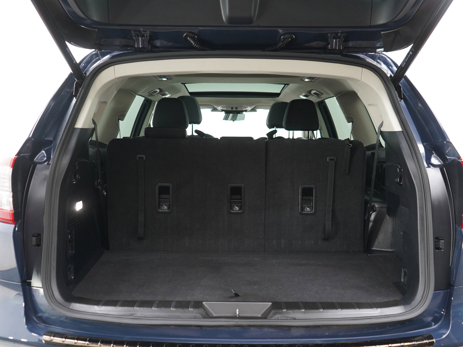 Used 2025 Subaru Ascent Bronze Edition image 18