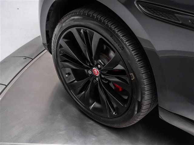 Used 2022 Jaguar F-PACE S AWD/4WD image 12