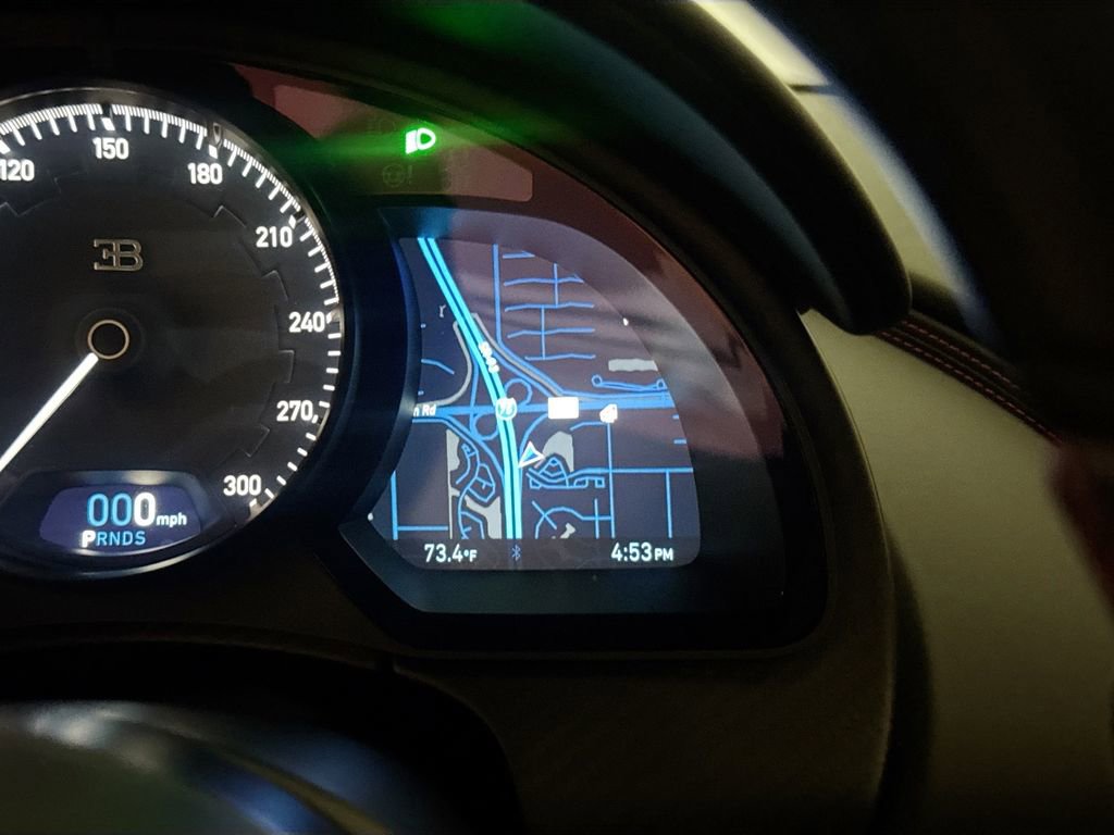 Used 2019 Bugatti Chiron image 13