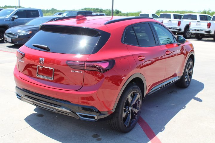 New 2025 Buick Envision Sport Touring image 5