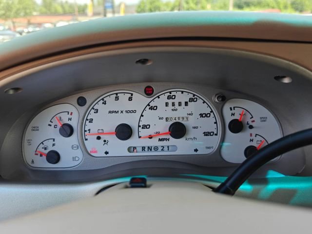 Used 2001 Ford Explorer Sport Trac 2WD image 13