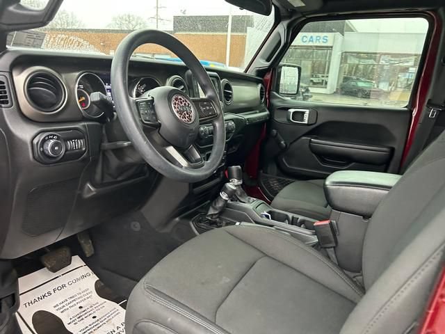 Used 2021 Jeep Wrangler Unlimited Sport AWD/4WD image 11