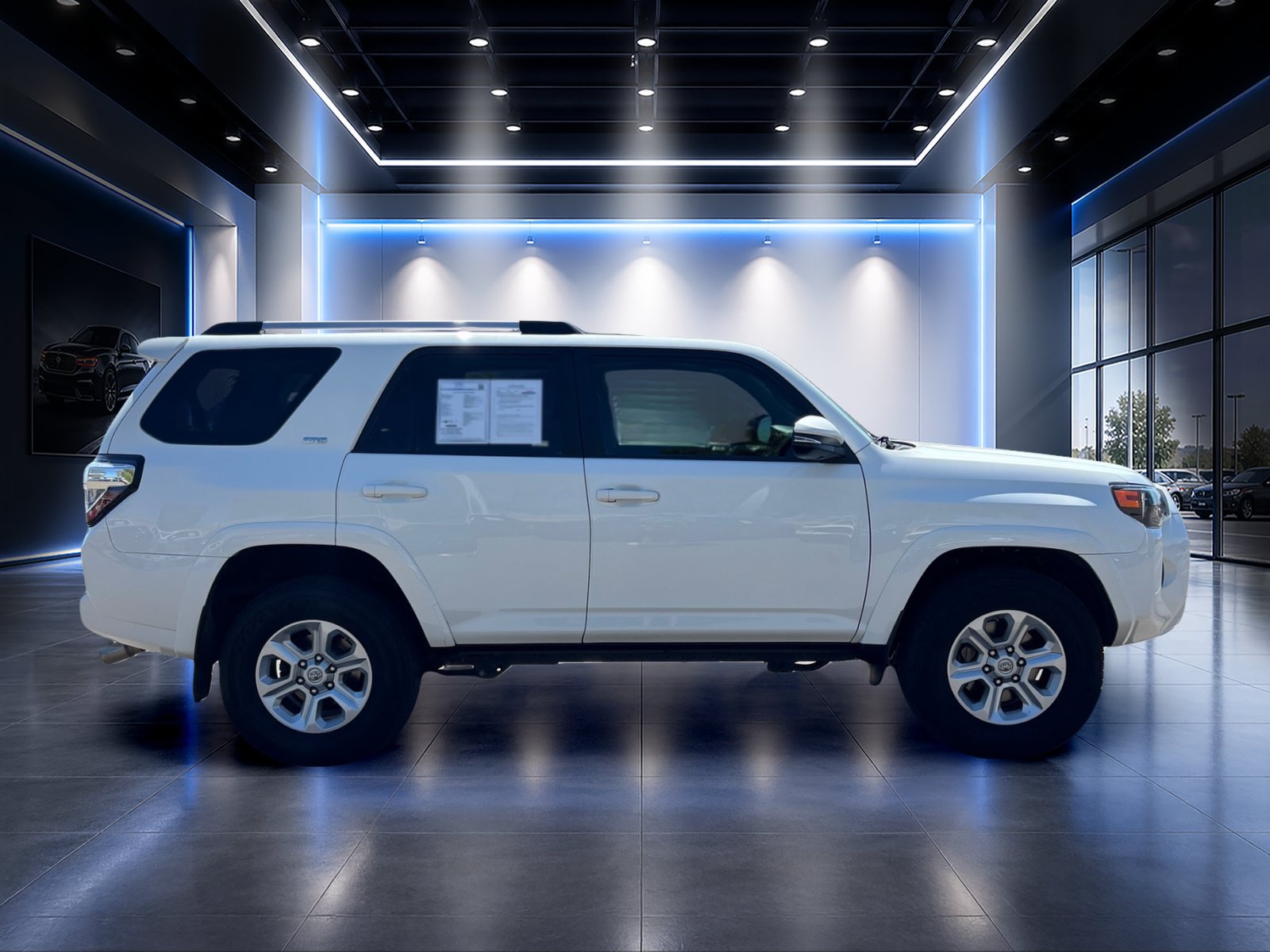 Used 2021 Toyota 4Runner SR5 Premium w/ Moonroof Package AWD/4WD image 3