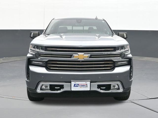Used 2019 Chevrolet Silverado 1500 High Country w/ Technology Package image 24