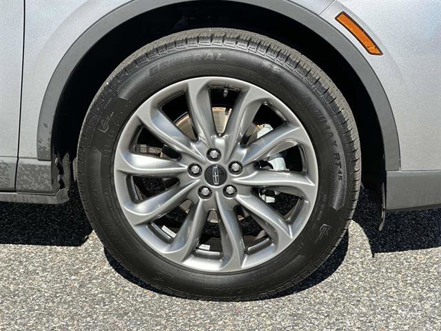 Used 2022 Lincoln Corsair AWD w/ Premium Package image 7